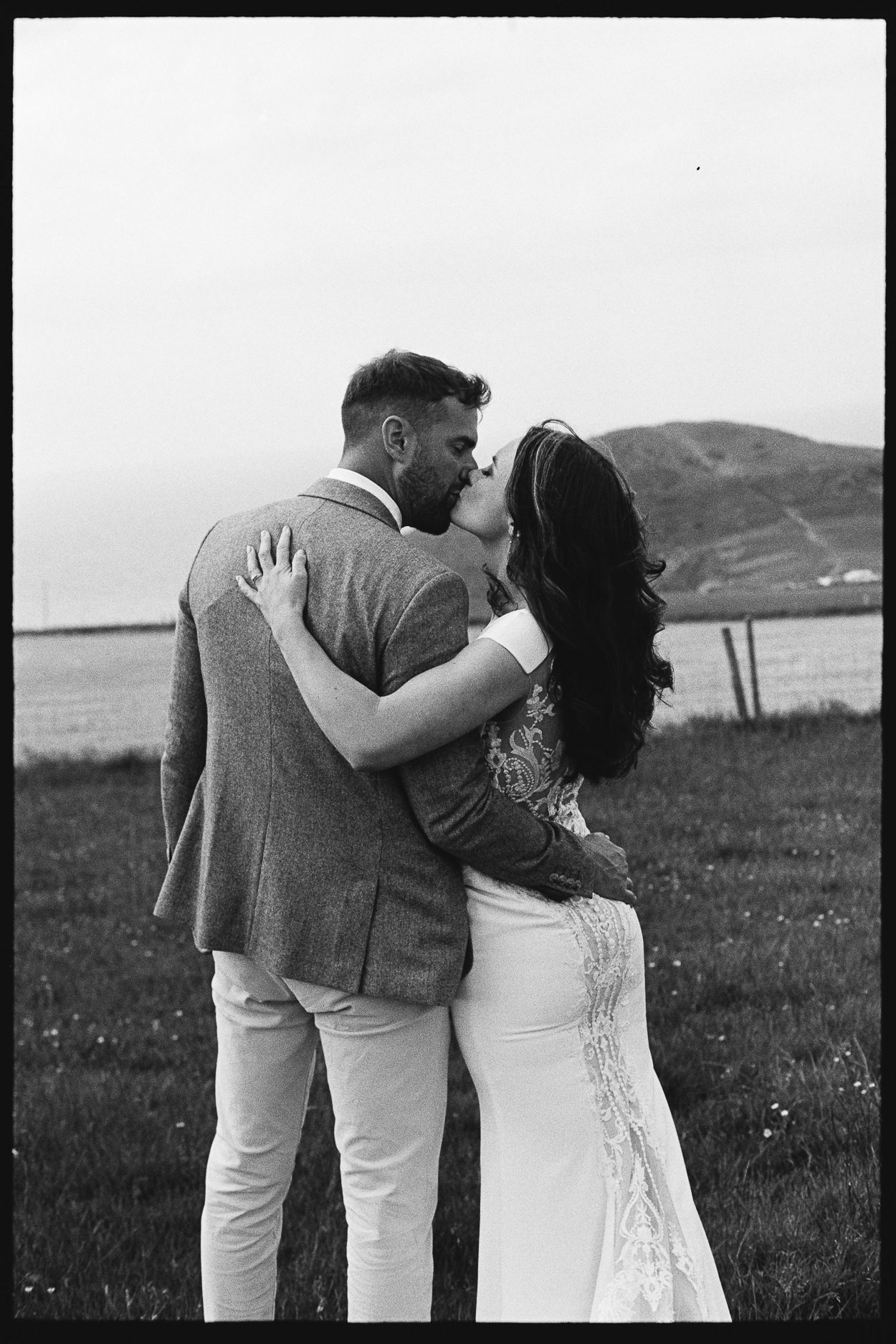 THE SHED AT MWNT WEDDING PHOTOGRAPHY CARDIGAN 135 THE SHED AT MWNT WEDDING PHOTOGRAPHY CARDIGAN 135